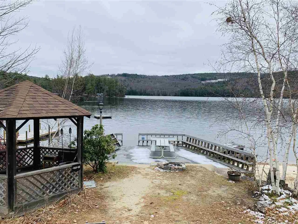 371 Scenic View Drive Ashland NH 03217