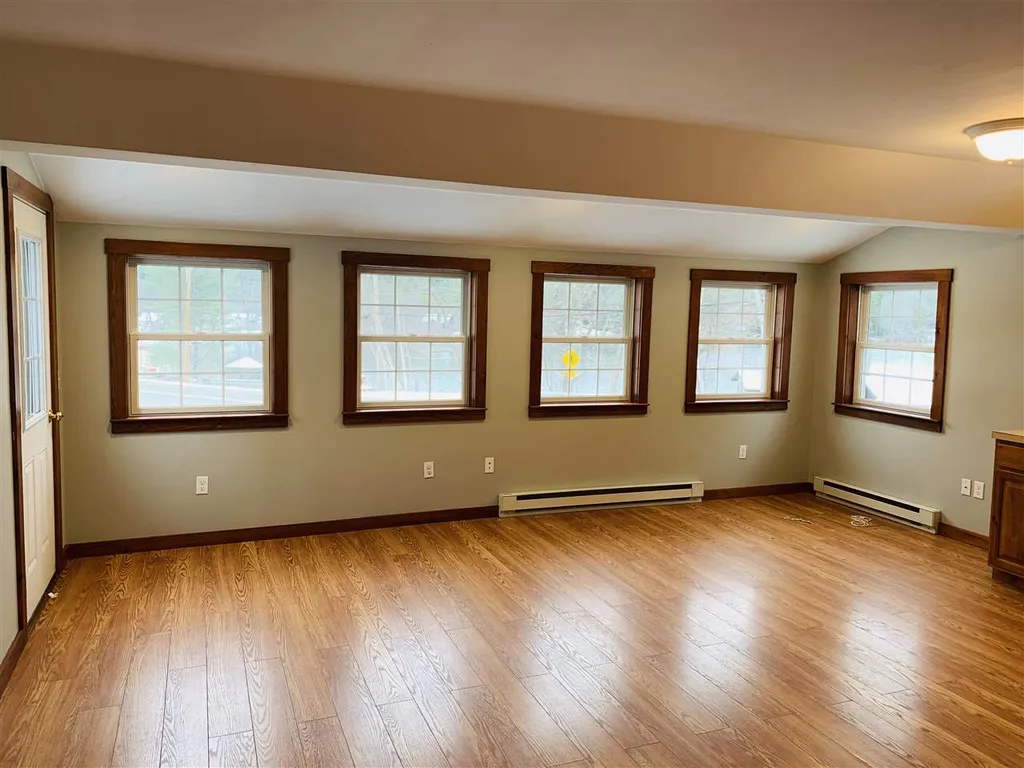 371 Scenic View Drive Ashland NH 03217