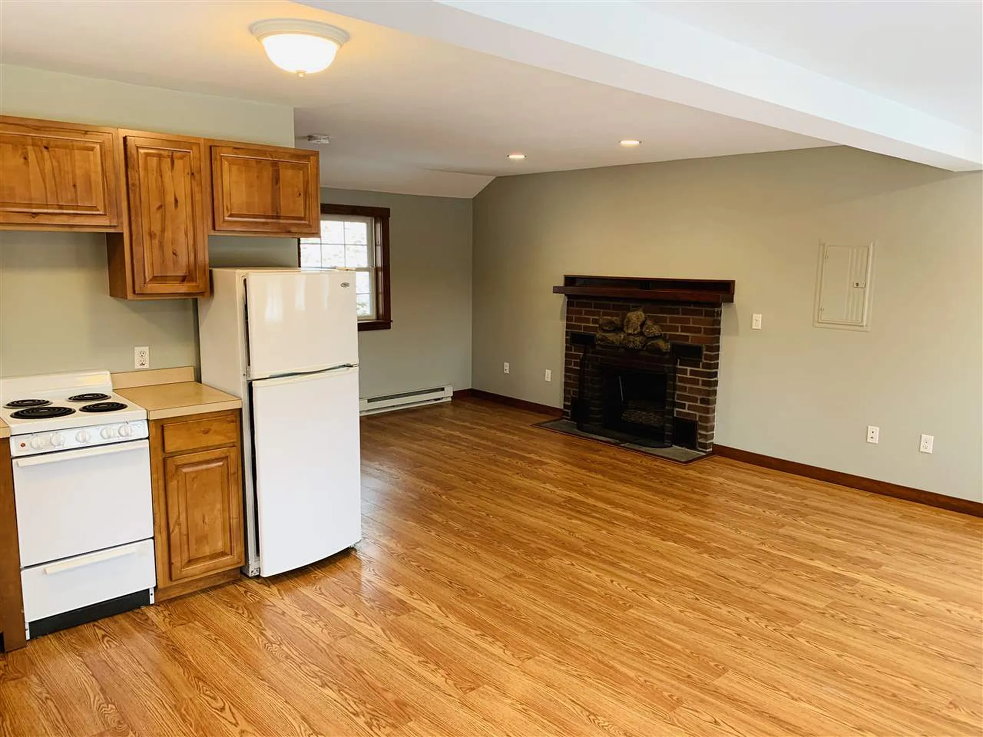 371 Scenic View Drive Ashland NH 03217