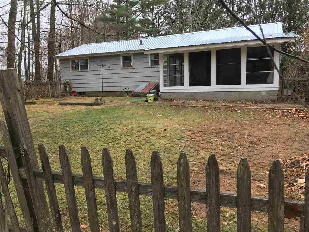 7 Sunnyfield Drive Jaffrey NH 03452