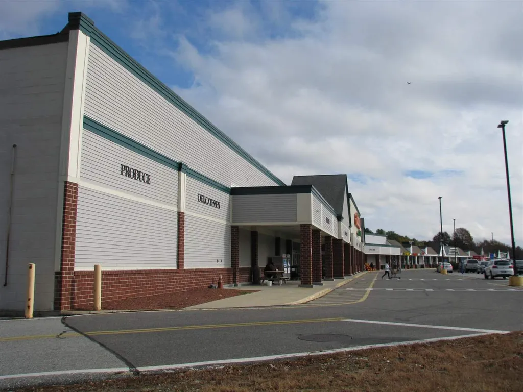 586 Nashua Street Milford NH 03055