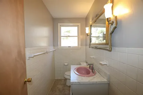 97 Mcgettigan Road Milford NH 03055