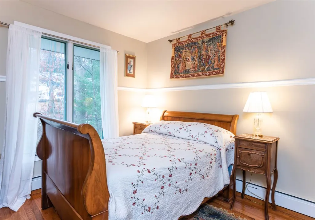 4 Eagle Drive Merrimack NH 03054
