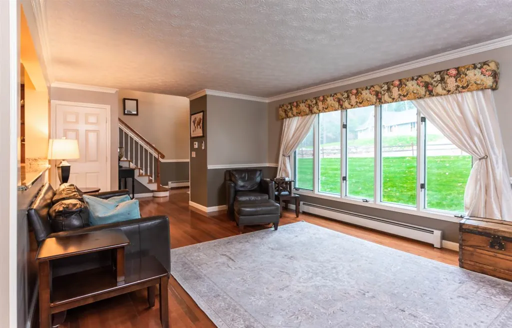 4 Eagle Drive Merrimack NH 03054
