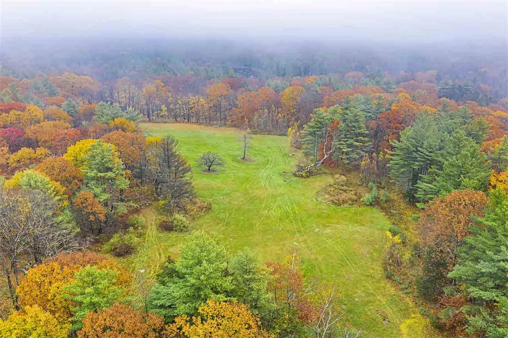 397 & 398 Berry Road New Durham NH 03855