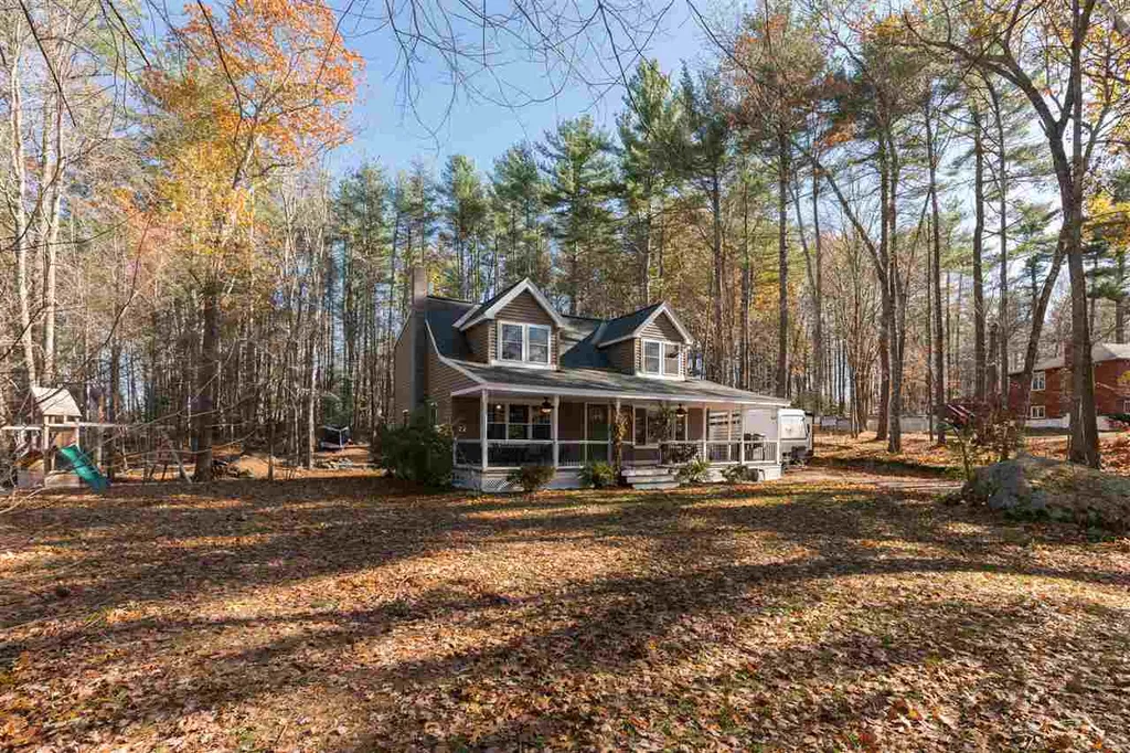 9 Walnut Hill Drive Raymond NH 03077