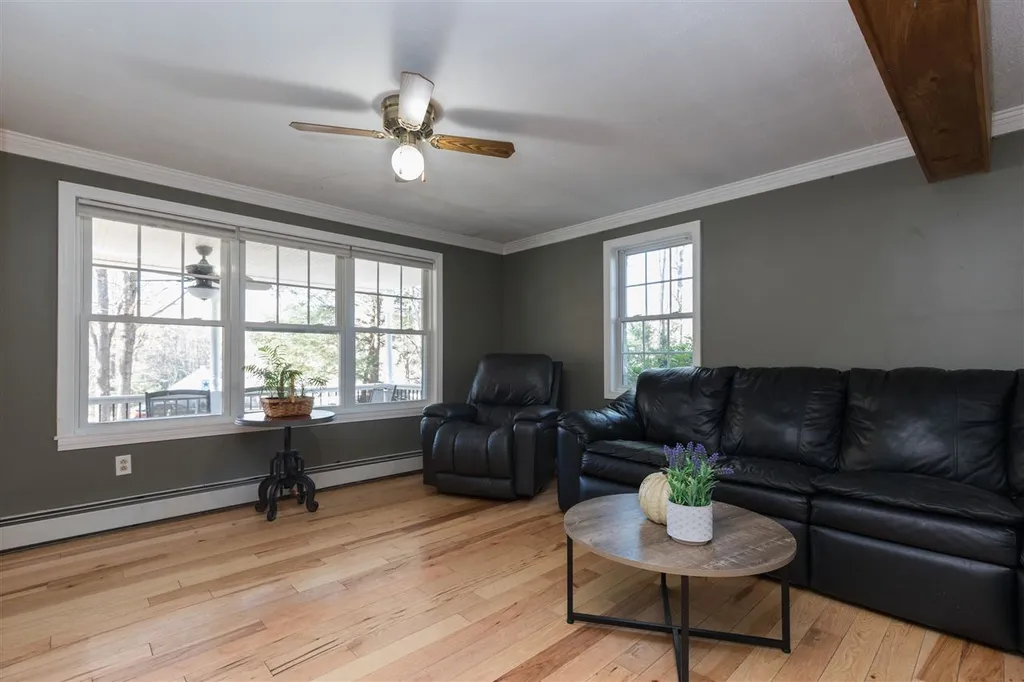 9 Walnut Hill Drive Raymond NH 03077