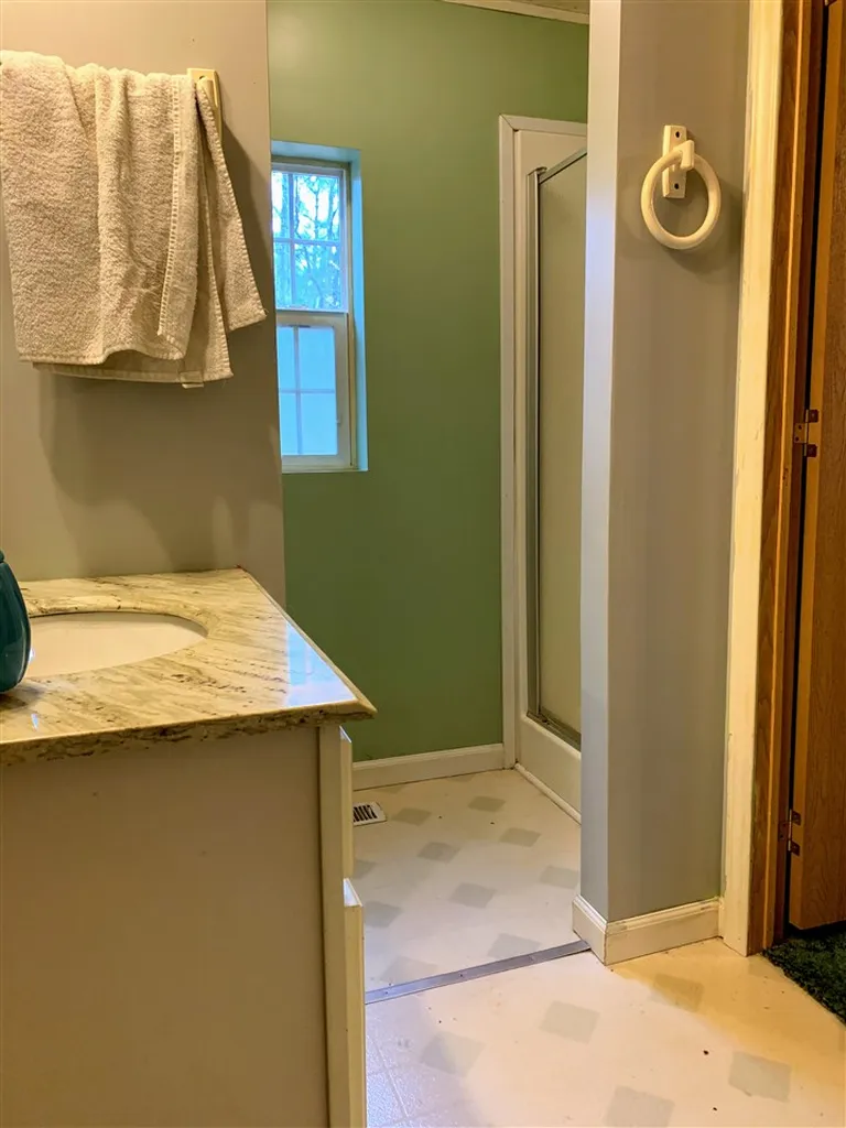 17 Hubbard Road Deering NH 03244