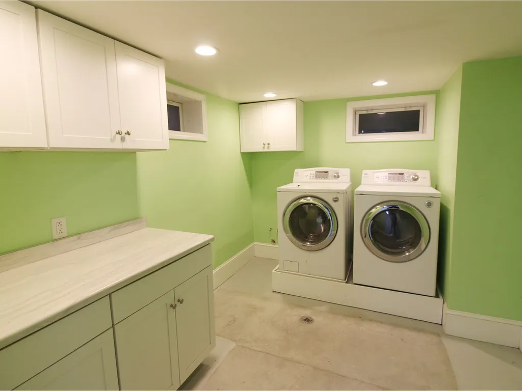4 Waverly Street Essex Junction VT 05452