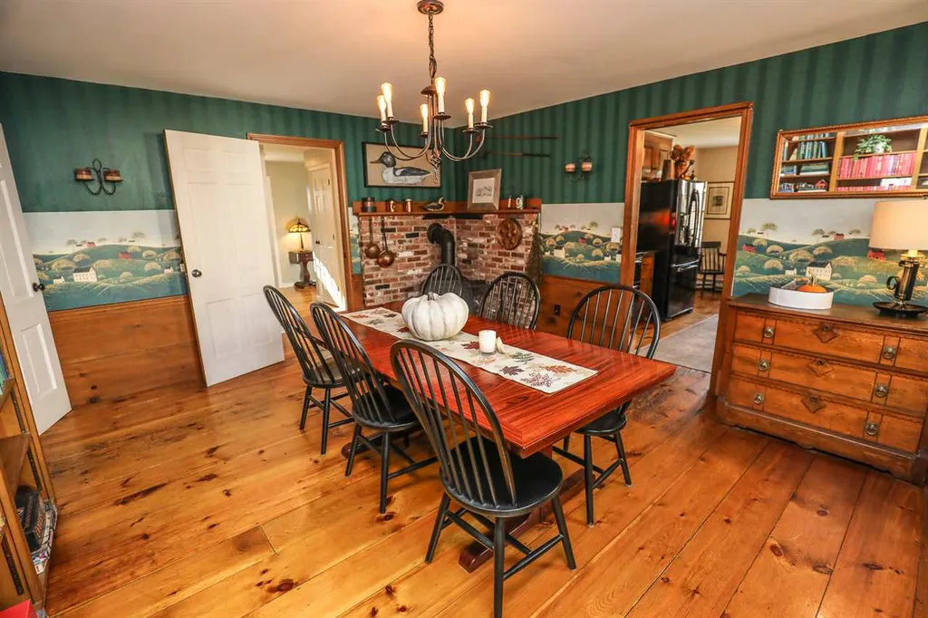 38 Wilton Center Road Wilton NH 03086