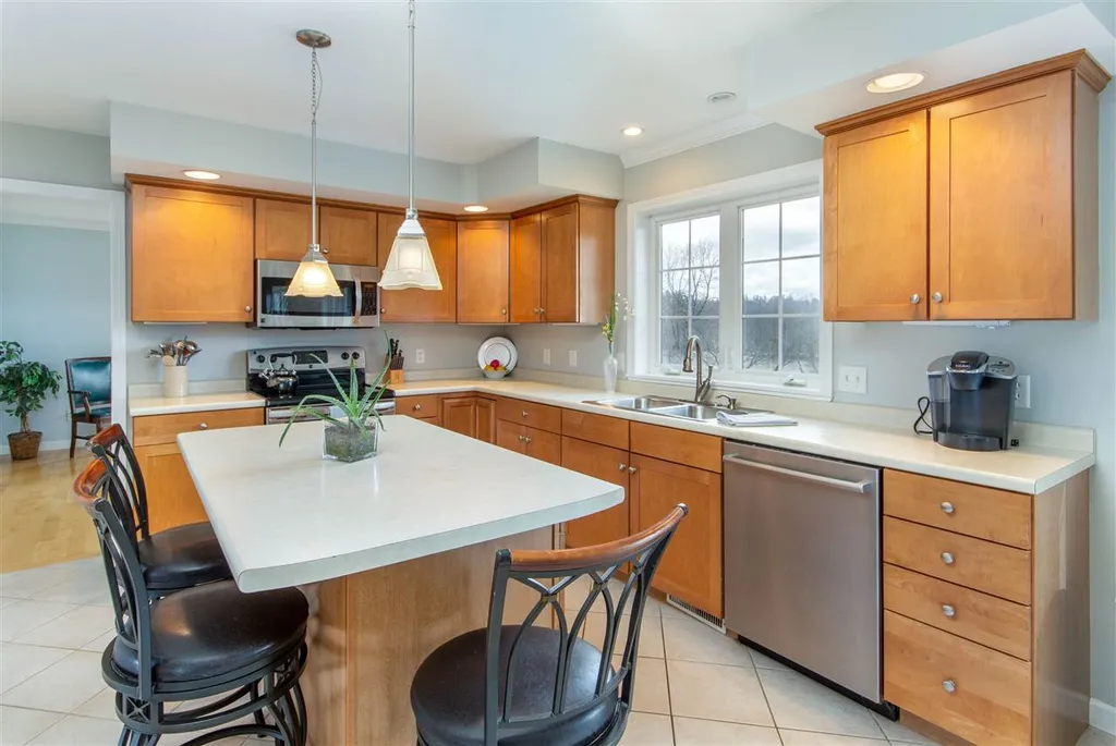 566 Country Club Drive South Burlington VT 05403