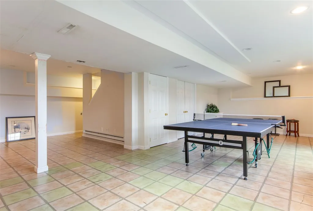 566 Country Club Drive South Burlington VT 05403