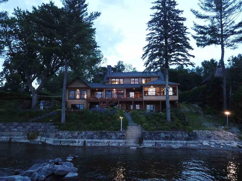 252 Windmill Bay Road Shelburne VT 05482