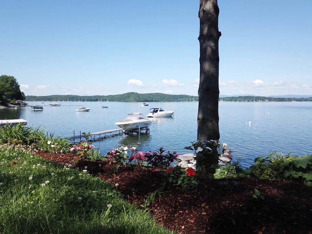 252 Windmill Bay Road Shelburne VT 05482