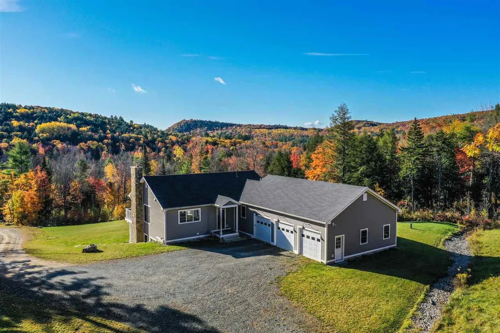 611 Waukeena Lake Road Danbury NH 03230