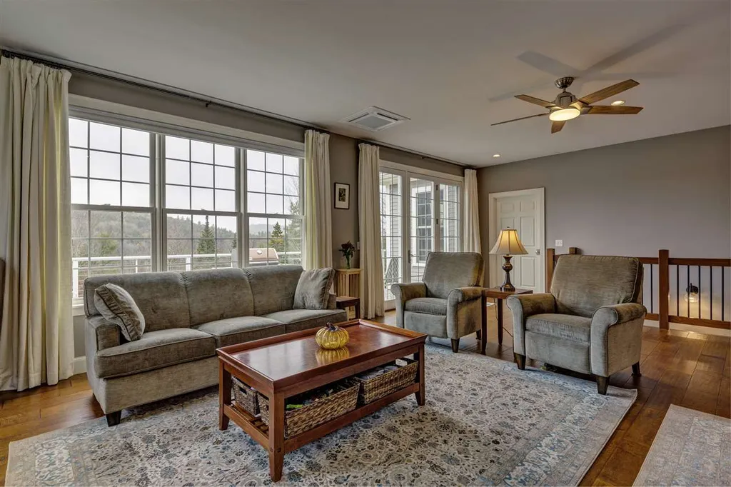 611 Waukeena Lake Road Danbury NH 03230
