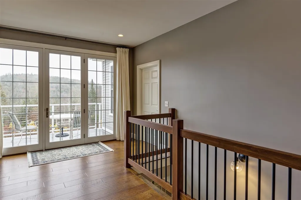 611 Waukeena Lake Road Danbury NH 03230