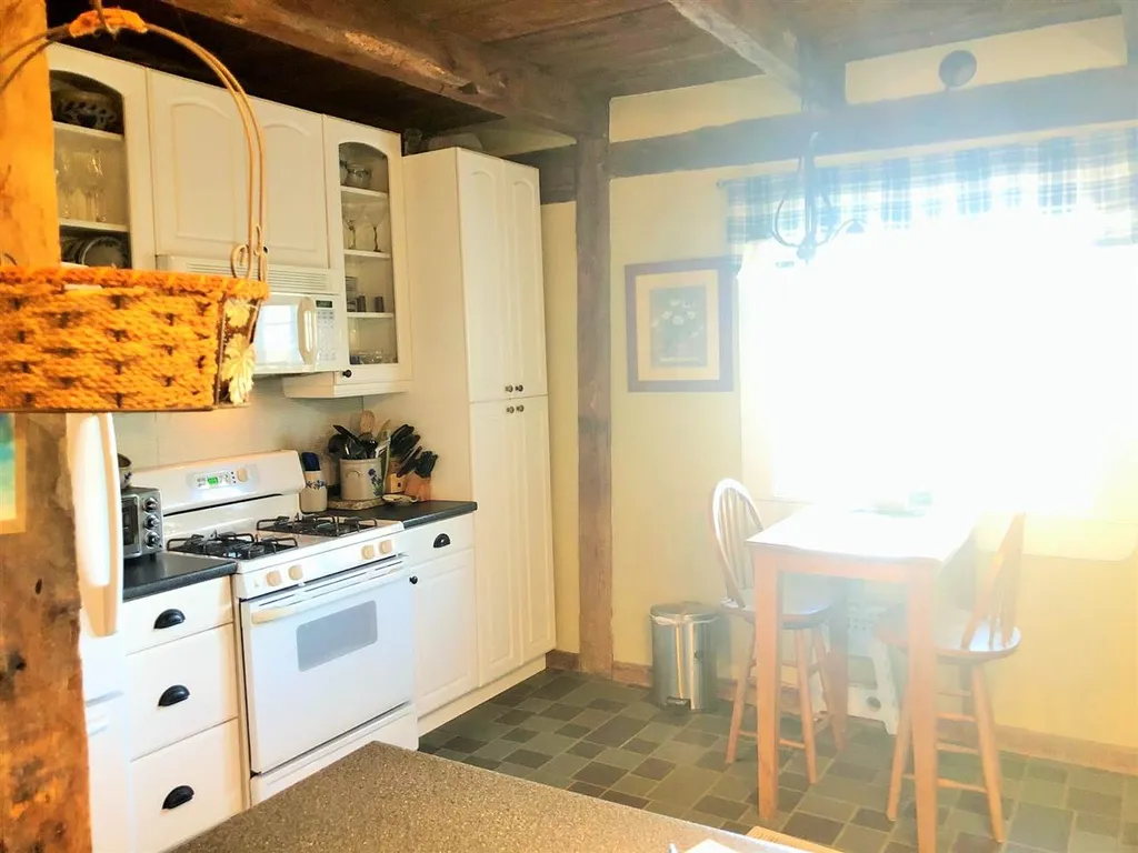 236 Tolend Road Barrington NH 03825