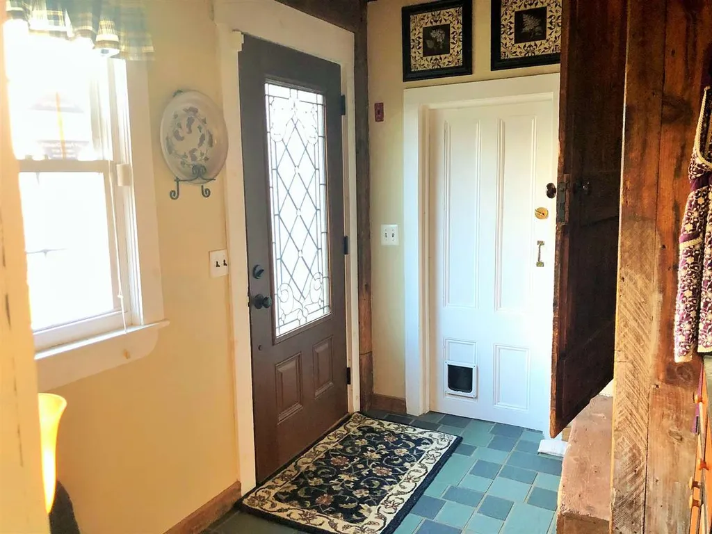 236 Tolend Road Barrington NH 03825