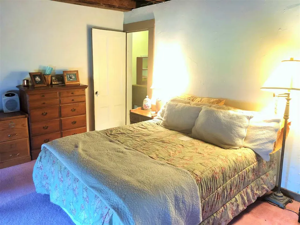 236 Tolend Road Barrington NH 03825