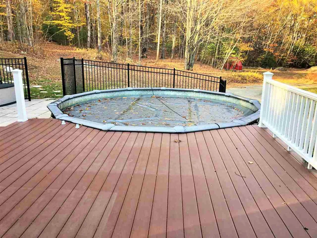 236 Tolend Road Barrington NH 03825