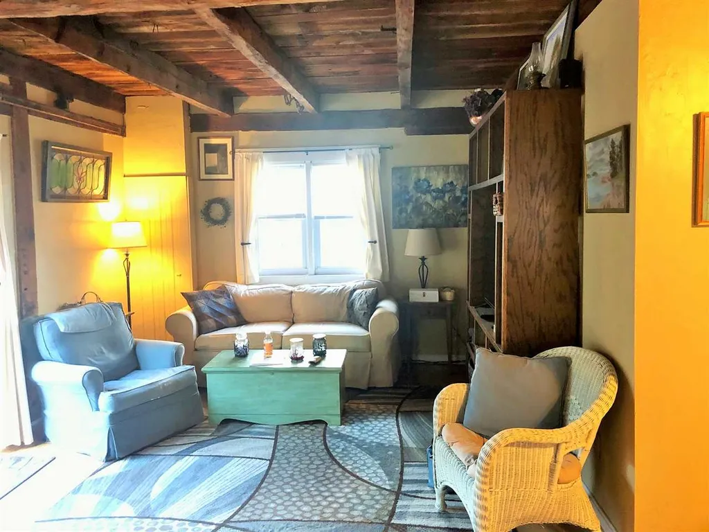 236 Tolend Road Barrington NH 03825