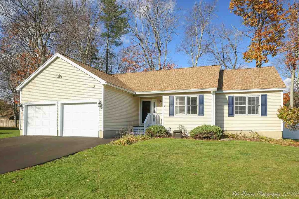 2 Greenleaf Drive Seabrook NH 03874