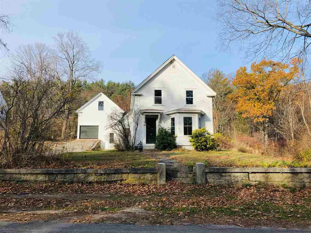 39 Maple Street Milford NH 03055