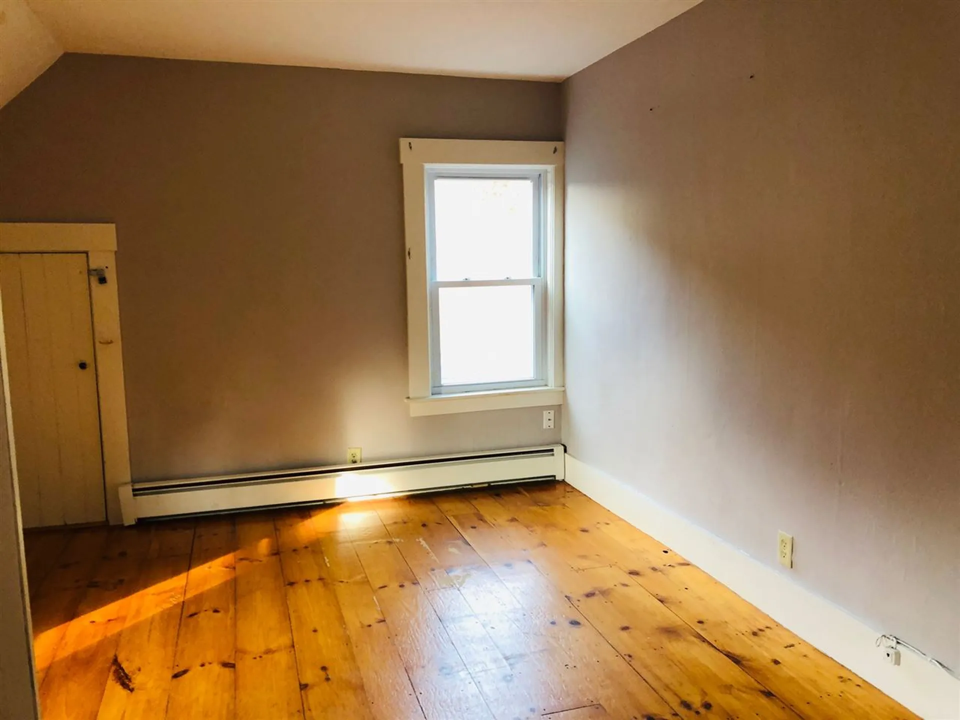 39 Maple Street Milford NH 03055