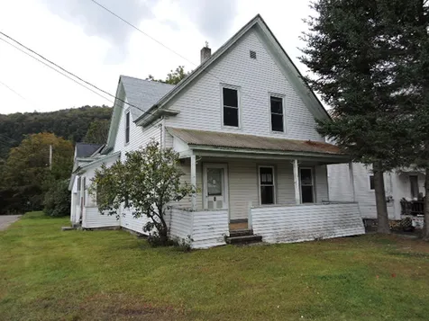 206 Elm Street Extension Hardwick VT 05836