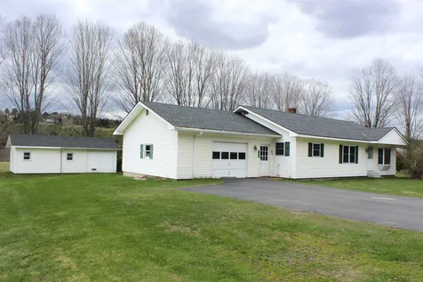633 Gilman Road Lyndon VT 05851