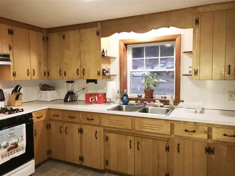 633 Gilman Road Lyndon VT 05851