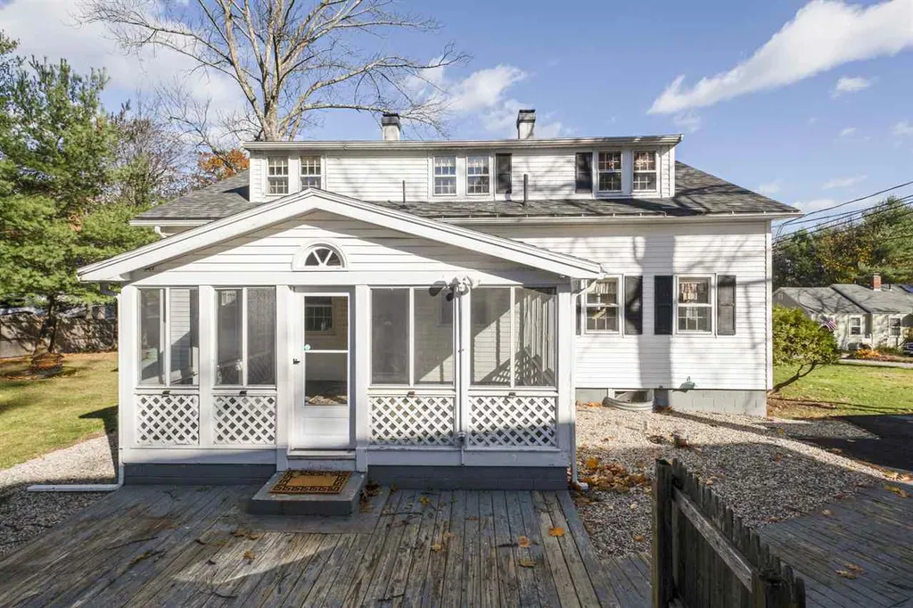 7 Anniversary Hill Road Alton NH 03810