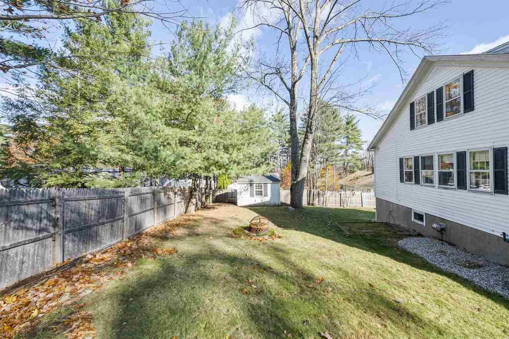 7 Anniversary Hill Road Alton NH 03810
