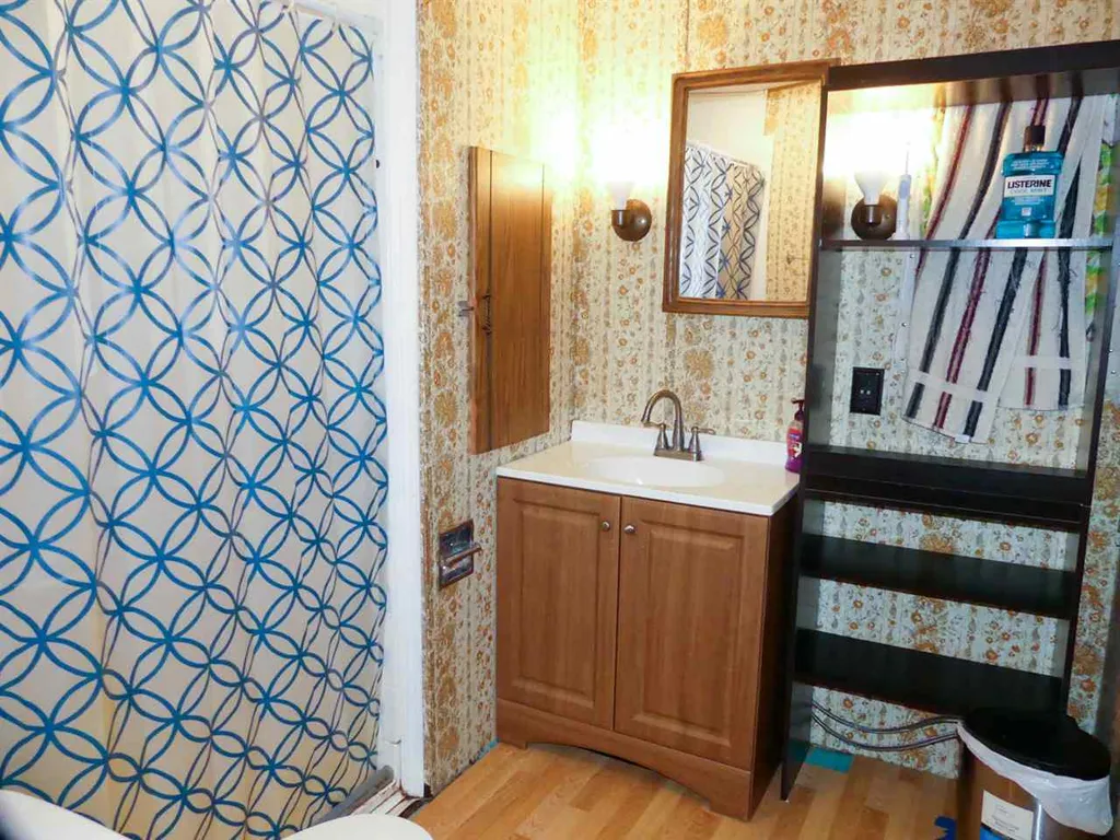 42 Pine Gate Road Plymouth NH 03264-3312