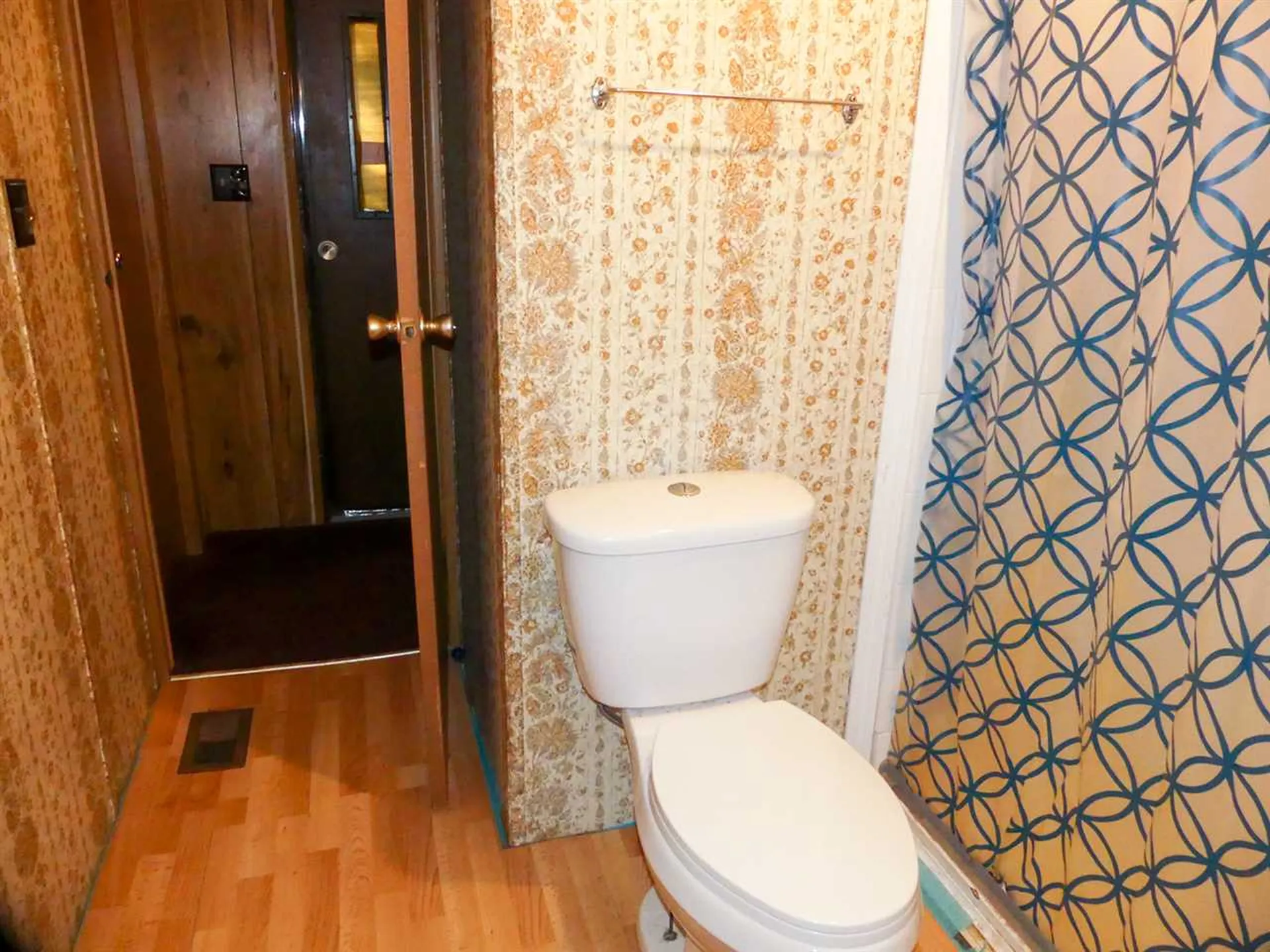 42 Pine Gate Road Plymouth NH 03264-3312