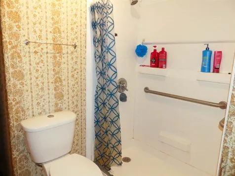 42 Pine Gate Road Plymouth NH 03264-3312