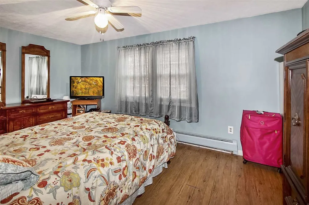 237 Webster Street Hudson NH 03051