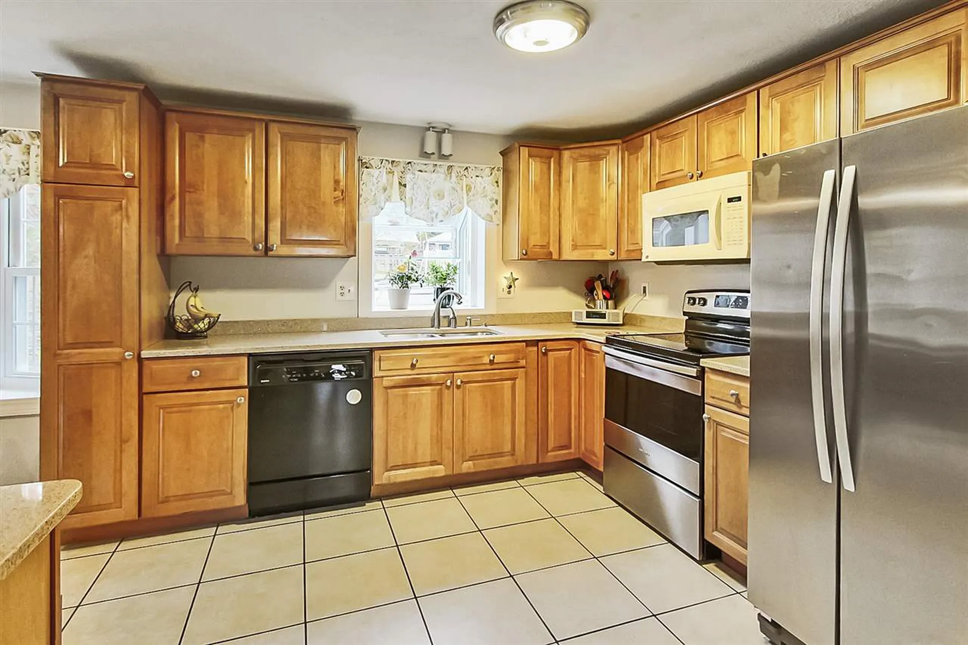 237 Webster Street Hudson NH 03051