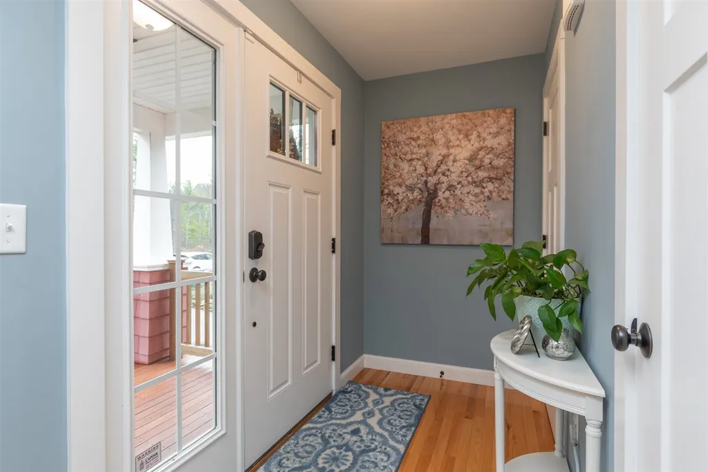 2 Winslow Drive Exeter NH 03833