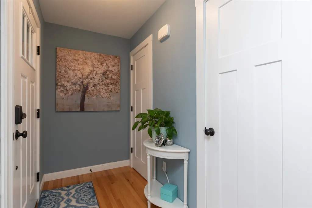 2 Winslow Drive Exeter NH 03833