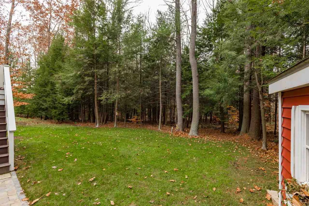 2 Winslow Drive Exeter NH 03833