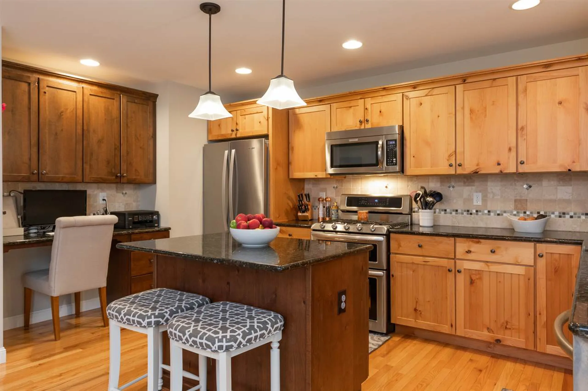 2 Winslow Drive Exeter NH 03833