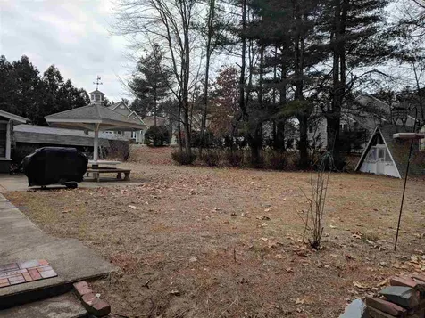 28 Lawrence Road Salem NH 03079