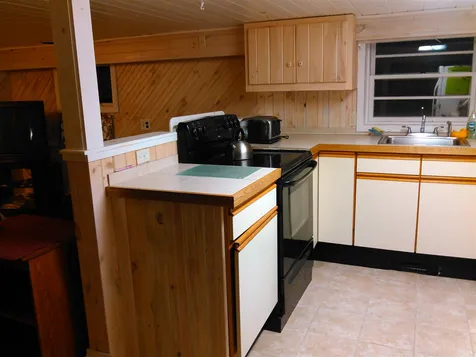 28 Lawrence Road Salem NH 03079