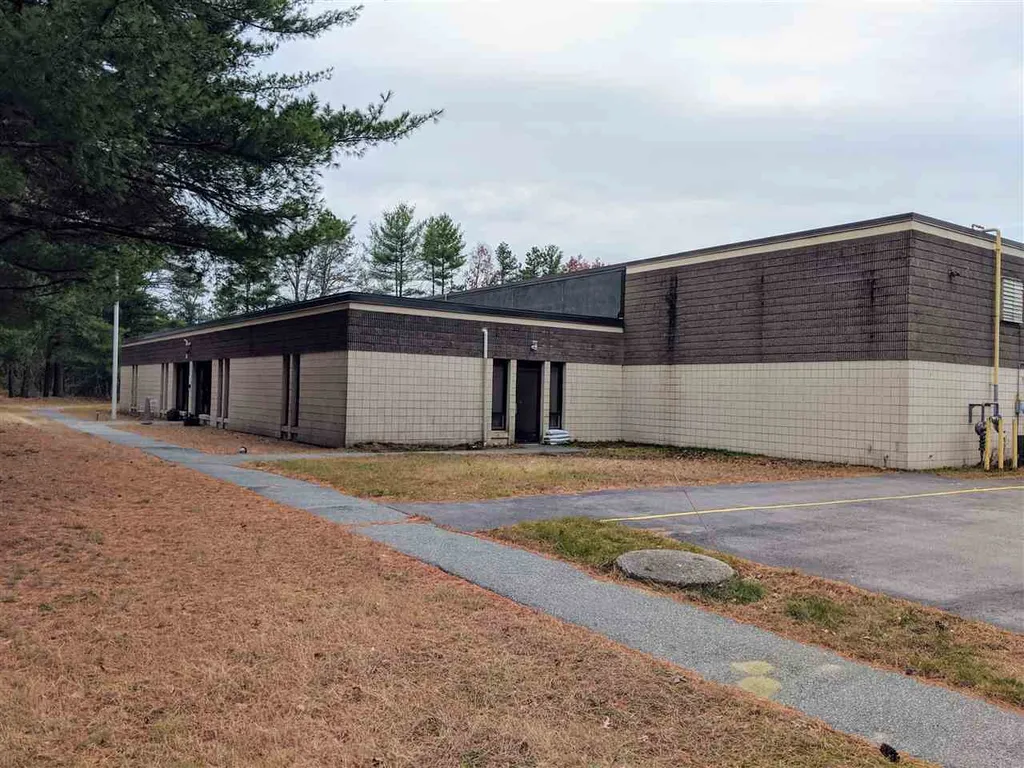 7 Northern Boulevard Amherst NH 03031