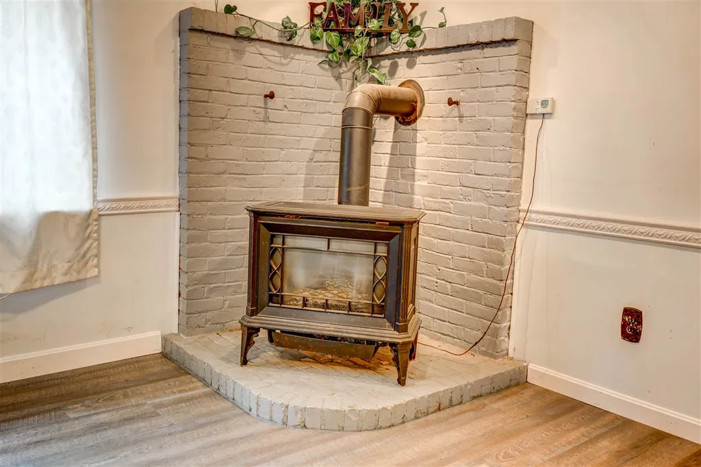 4 Harriman Road Raymond NH 03077