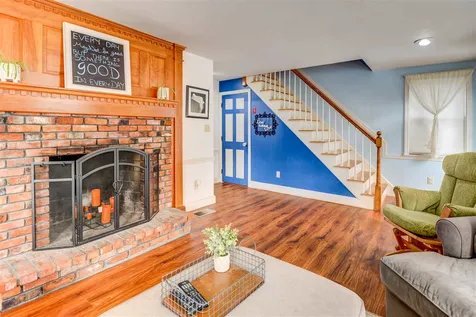 4 Harriman Road Raymond NH 03077