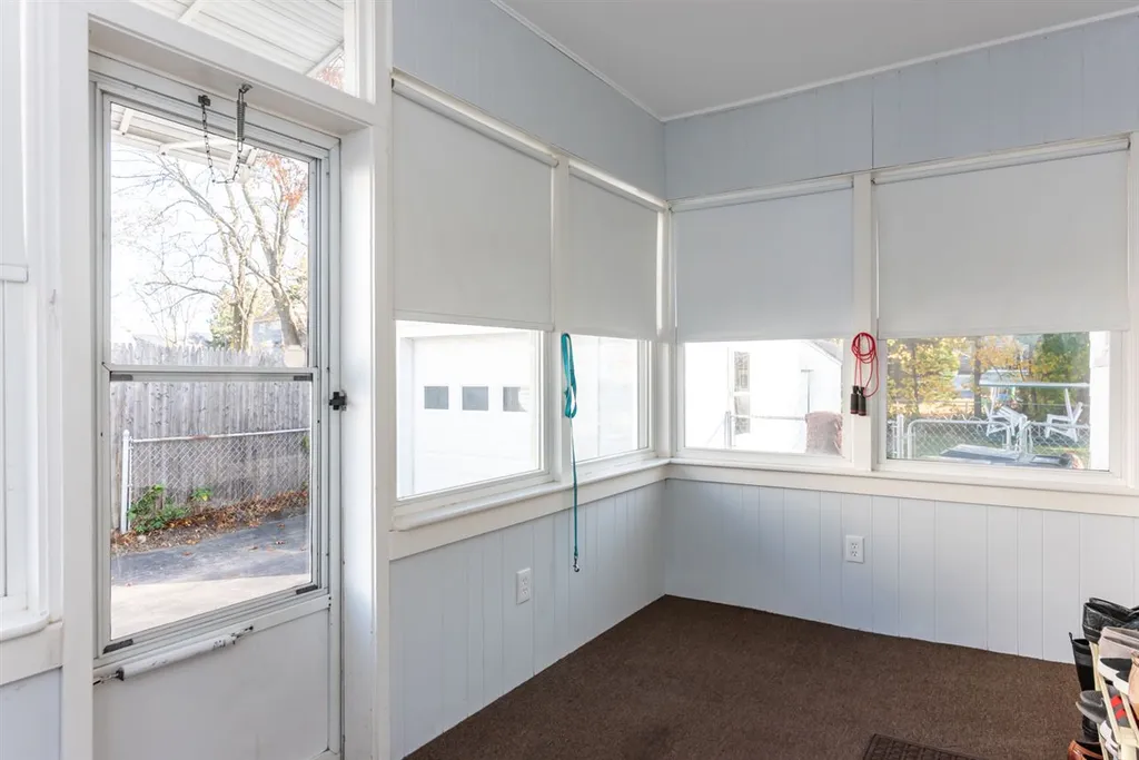 853 Somerville Street Manchester NH 03103