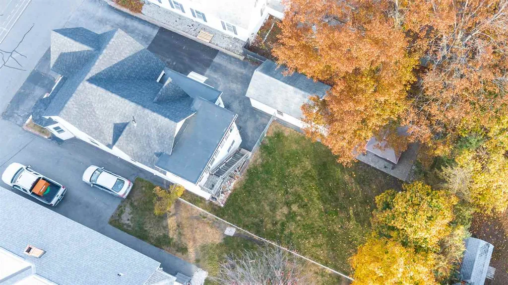 853 Somerville Street Manchester NH 03103